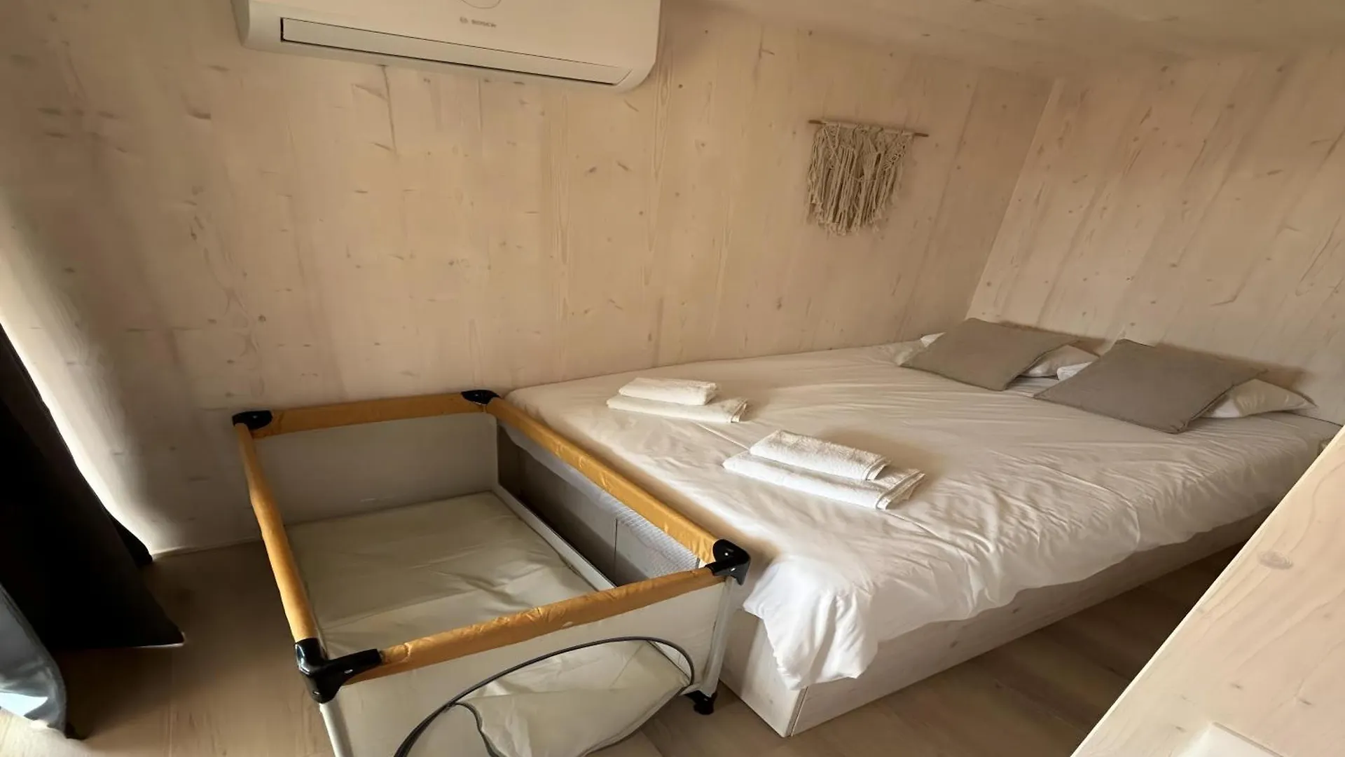 Luxury Seaside Villa Privlaka With Jacuzzi And Sauna - 10 Gardens - Beach & Relax Croatia