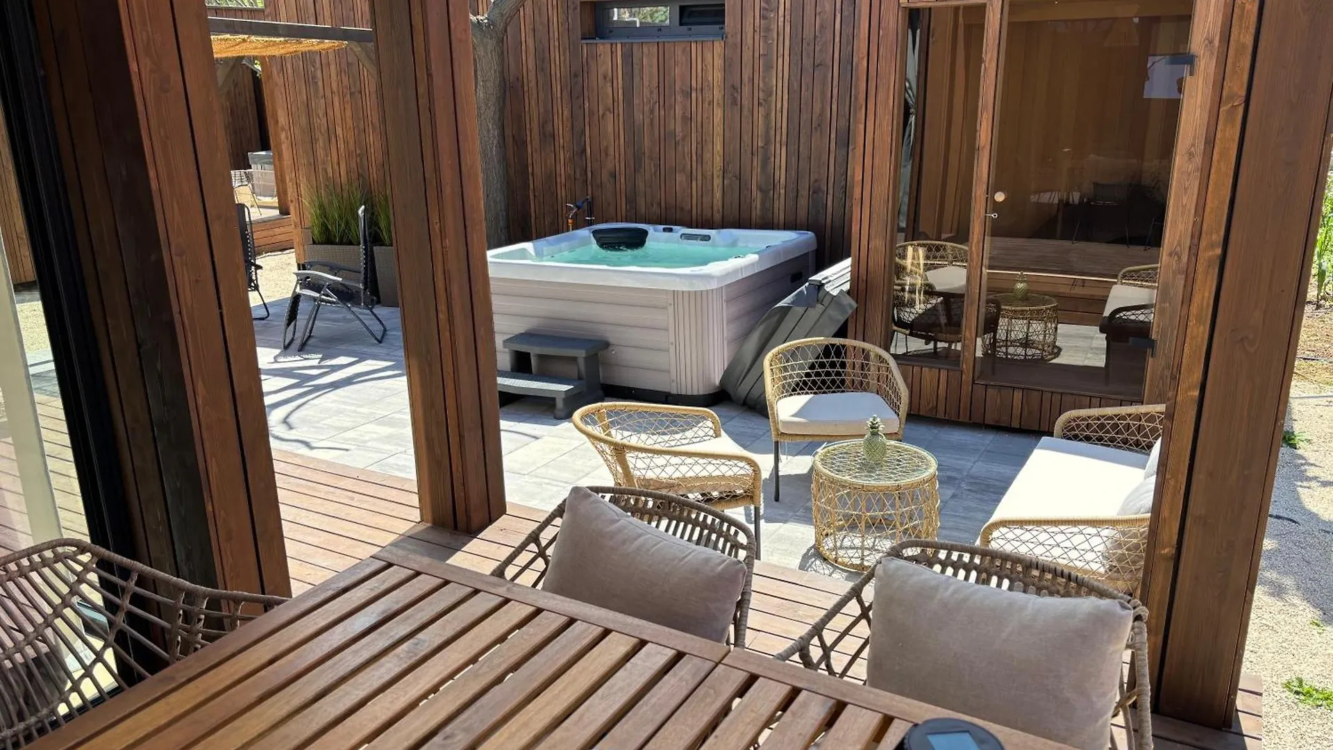 Luxury Seaside Villa Privlaka With Jacuzzi And Sauna - 10 Gardens - Beach & Relax Croatia 0*, Privlaka (Zadar)